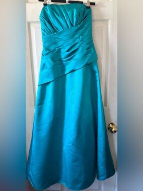DaVinci Turquoise A-Line Satin Skirt with Asymmetrical Ruched Waist